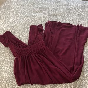 Lulus wine maxi dress. Women’s size XS